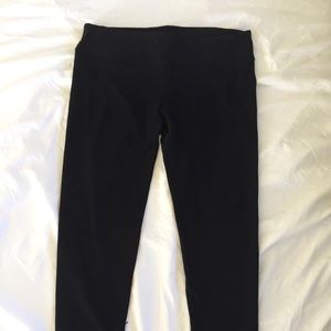 Black Fabletics Leggings
